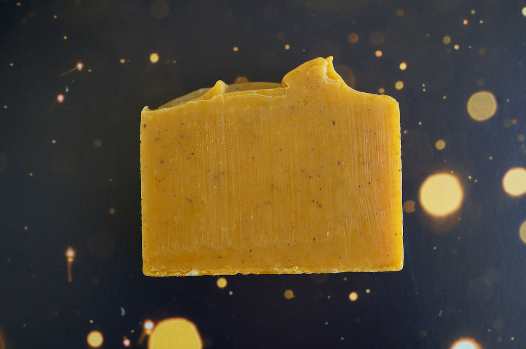 "The Enchantress" Ylang ylang, lavender, clove soap